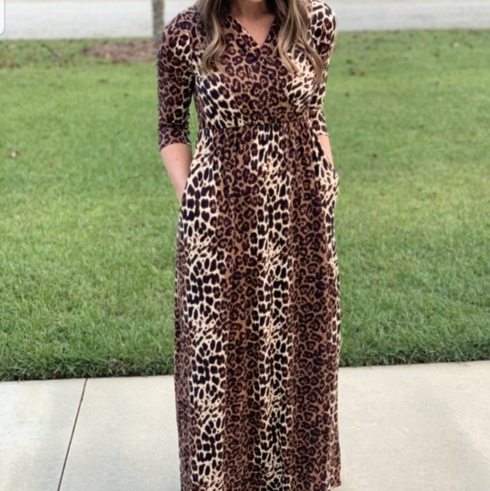 New Long Sleeve Animal Print Maxi Dress